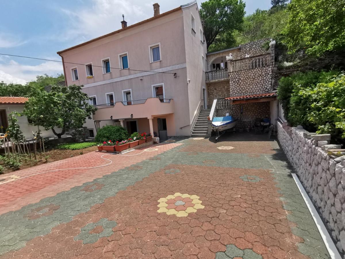 Apartmán Apartman Pod Nehajem Senj  Exteriér fotografie